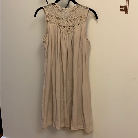 Dresses & Skirts - Vintage Tan dress